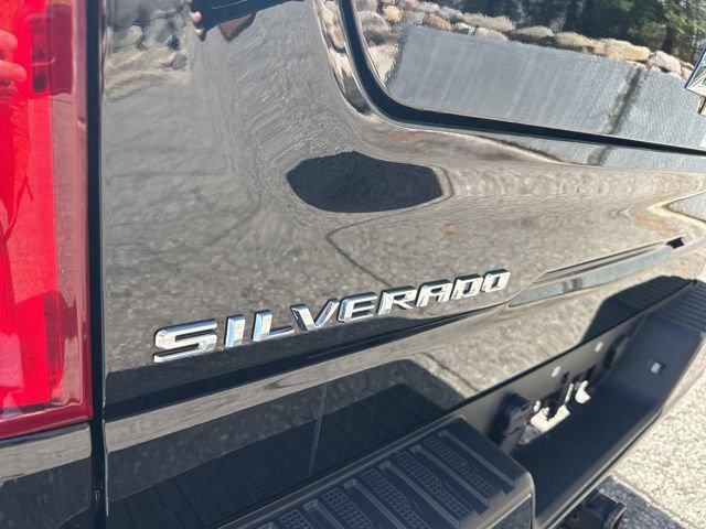 Used 2024 Chevrolet Silverado 1500 LT Trail Boss w/ Convenience Package II AWD/4WD image 30