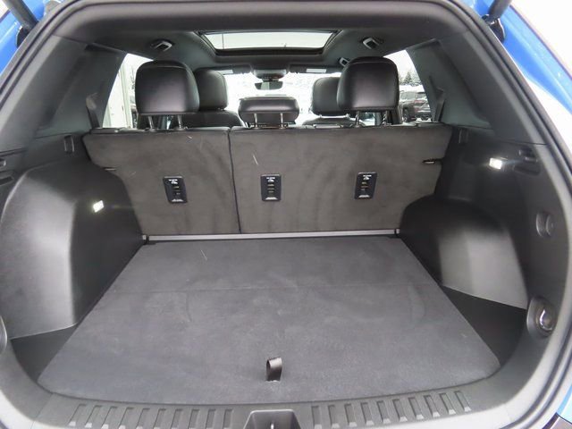 New 2026 GMC Terrain AT4 w/ Convenience Package III image 32