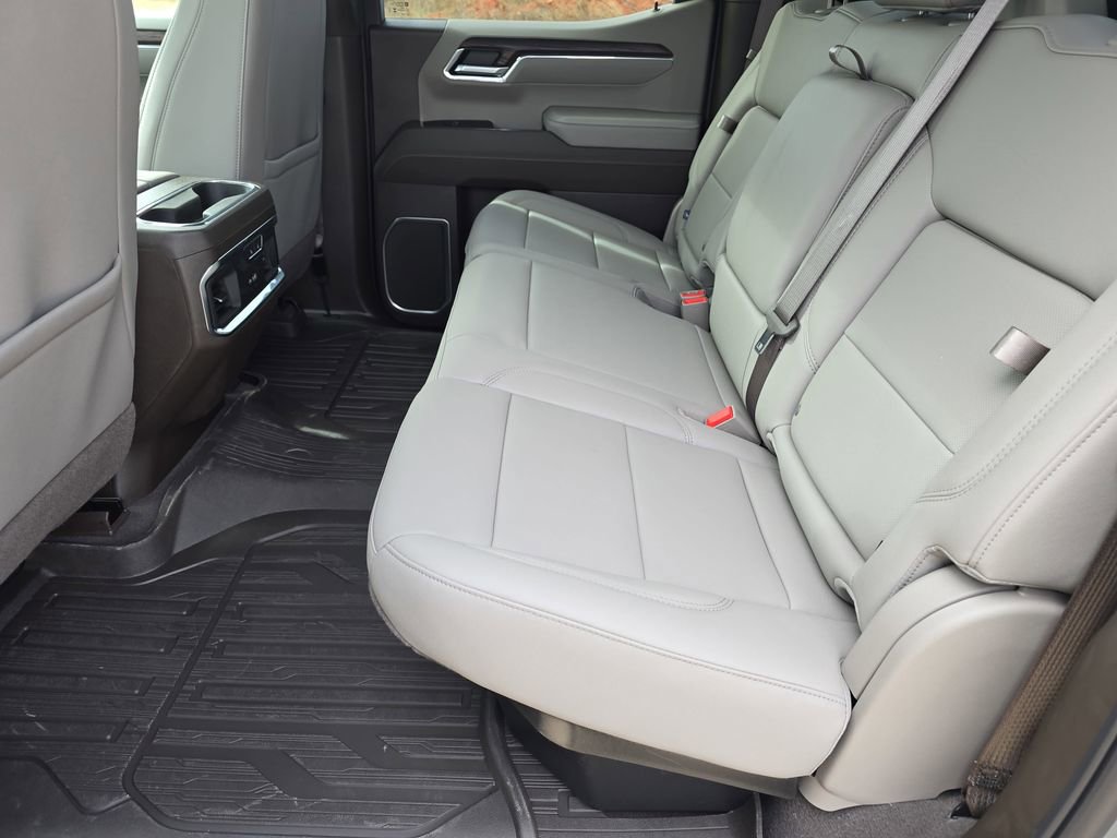 New 2026 GMC Sierra 1500 SLT w/ SLT Premium Plus Package image 14