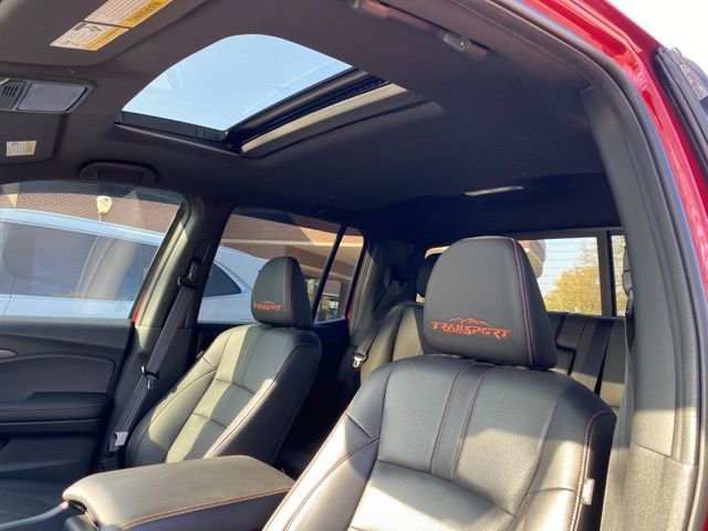 Used 2024 Honda Ridgeline TrailSport image 2