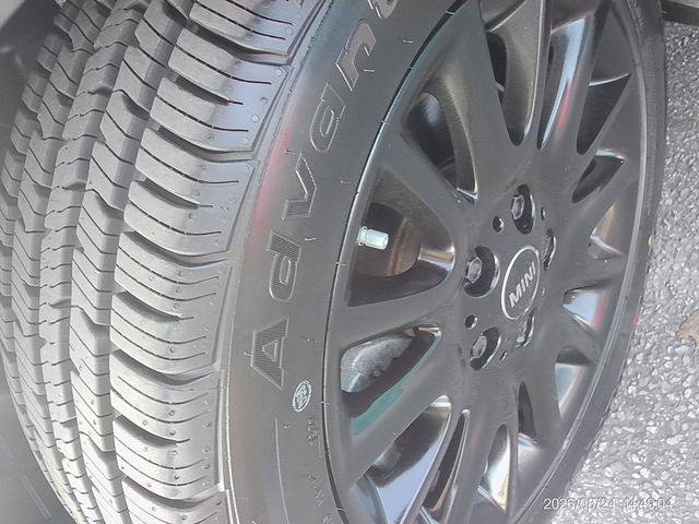 Used 2017 MINI Cooper S FWD image 8