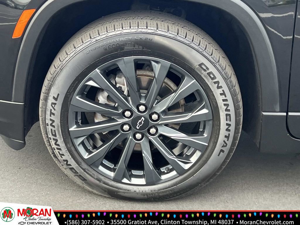 Certified 2023 Chevrolet Traverse RS w/ LPO, Floor Liner Package image 9