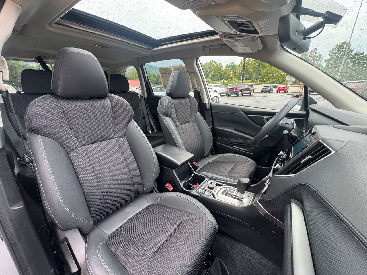Used 2021 Subaru Forester Premium AWD/4WD image 23