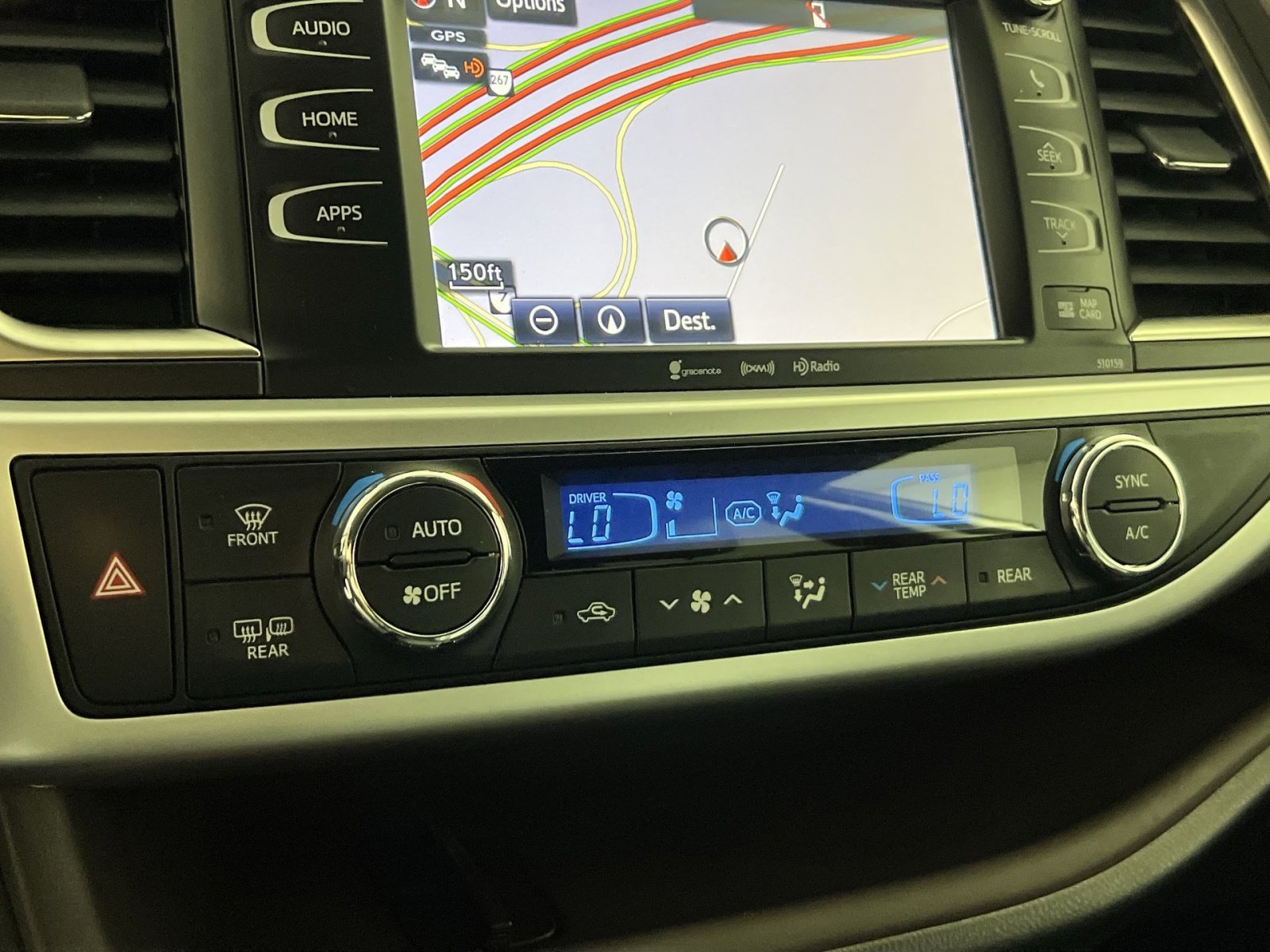 Used 2016 Toyota Highlander XLE image 21