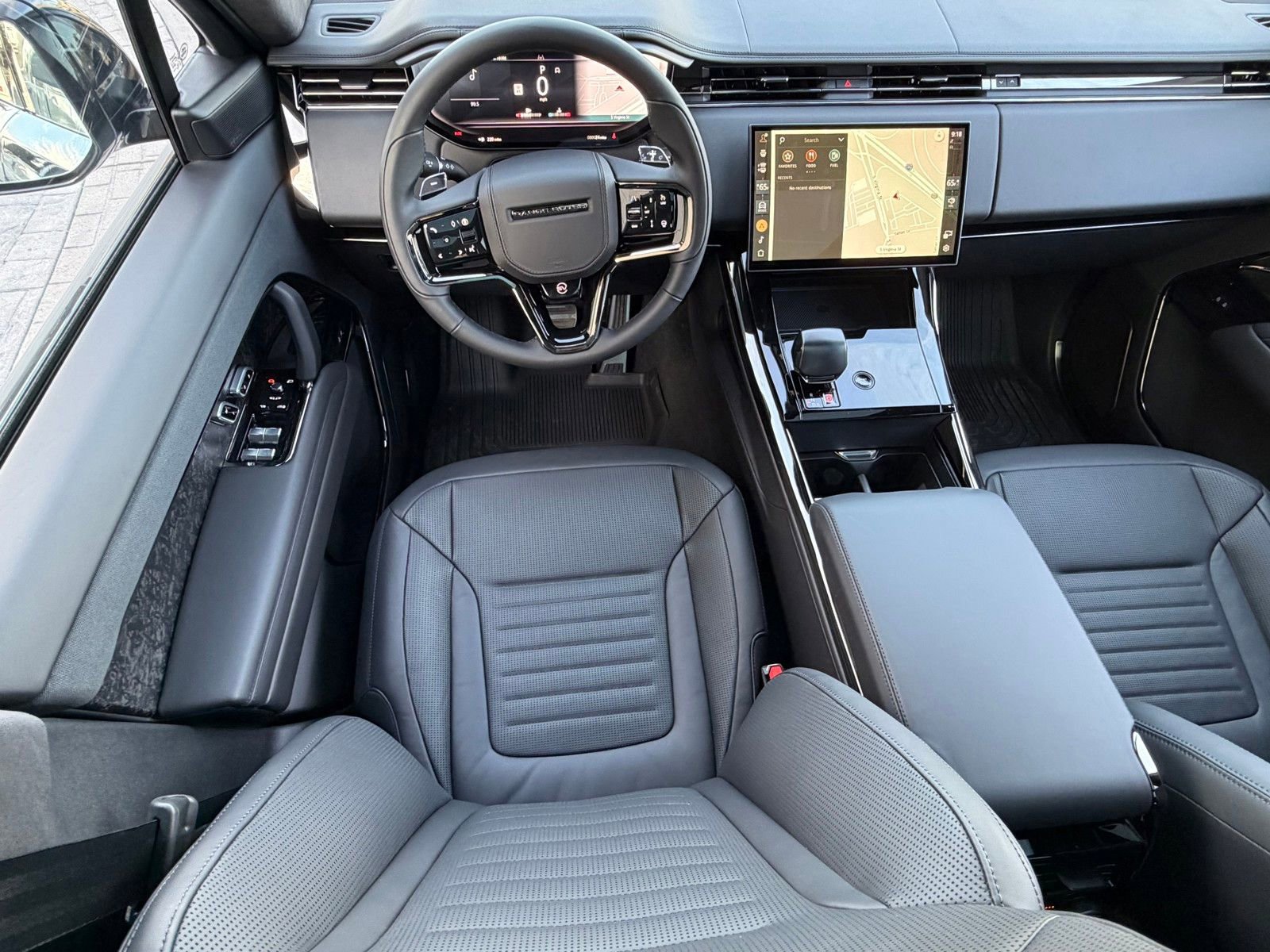 New 2026 Land Rover Range Rover Sport SV image 27