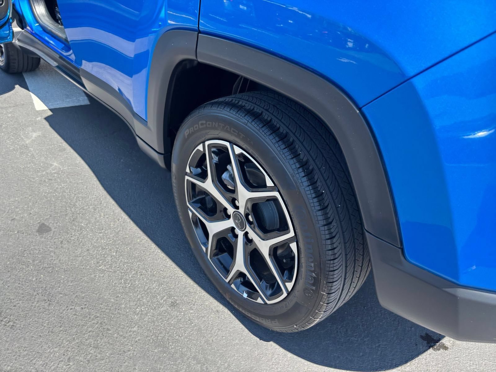 Used 2025 Jeep Compass Limited AWD/4WD image 26