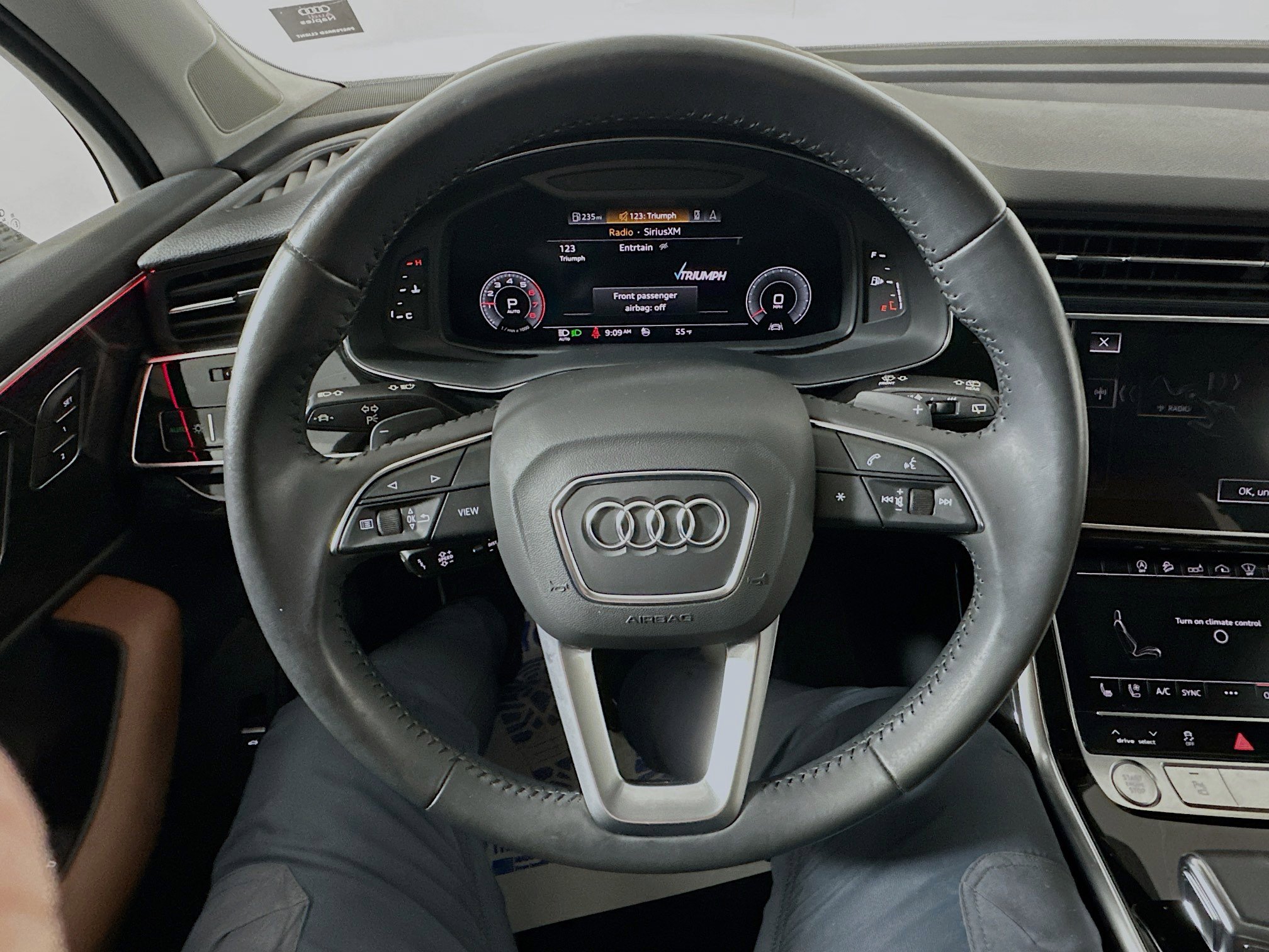 Used 2020 Audi Q7 3.0T Prestige image 11