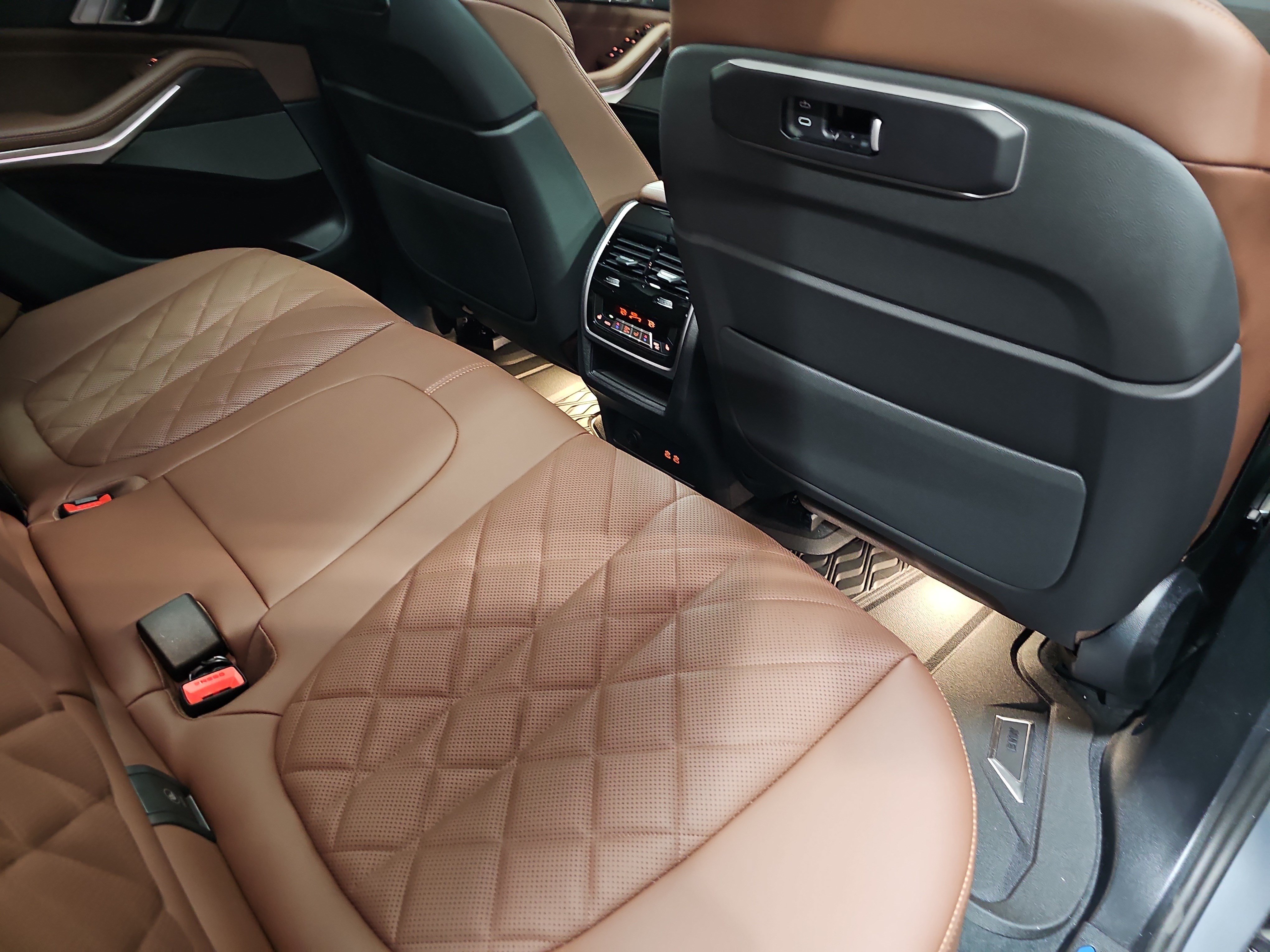 New 2026 BMW X5 xDrive40i AWD/4WD image 11