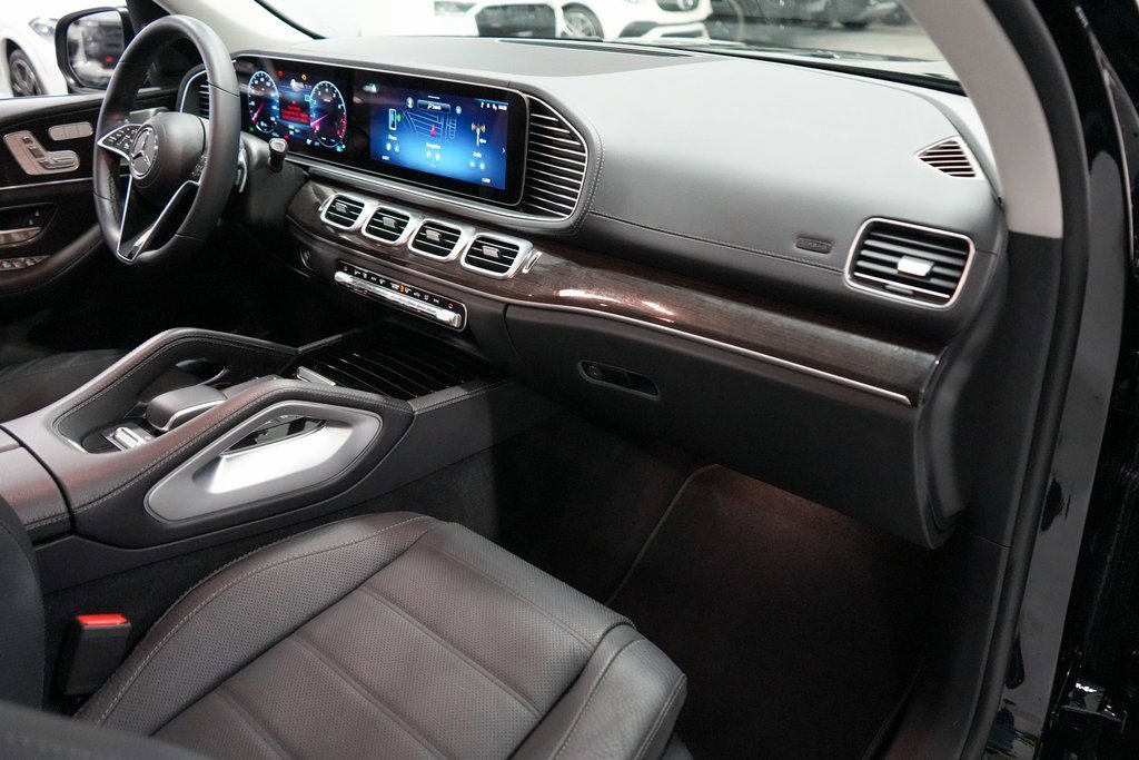 Used 2024 Mercedes-Benz GLS 450 4MATIC image 58