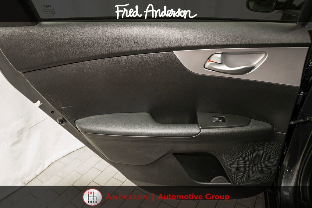 Used 2024 Kia Forte LXS FWD image 8