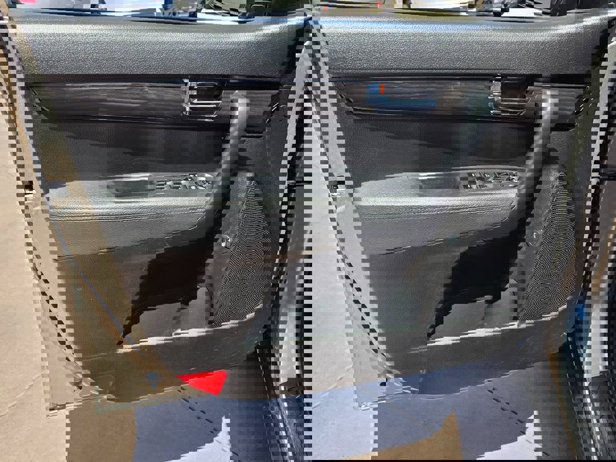 Used 2013 Kia Sorento LX w/ Third Row Pkg image 32