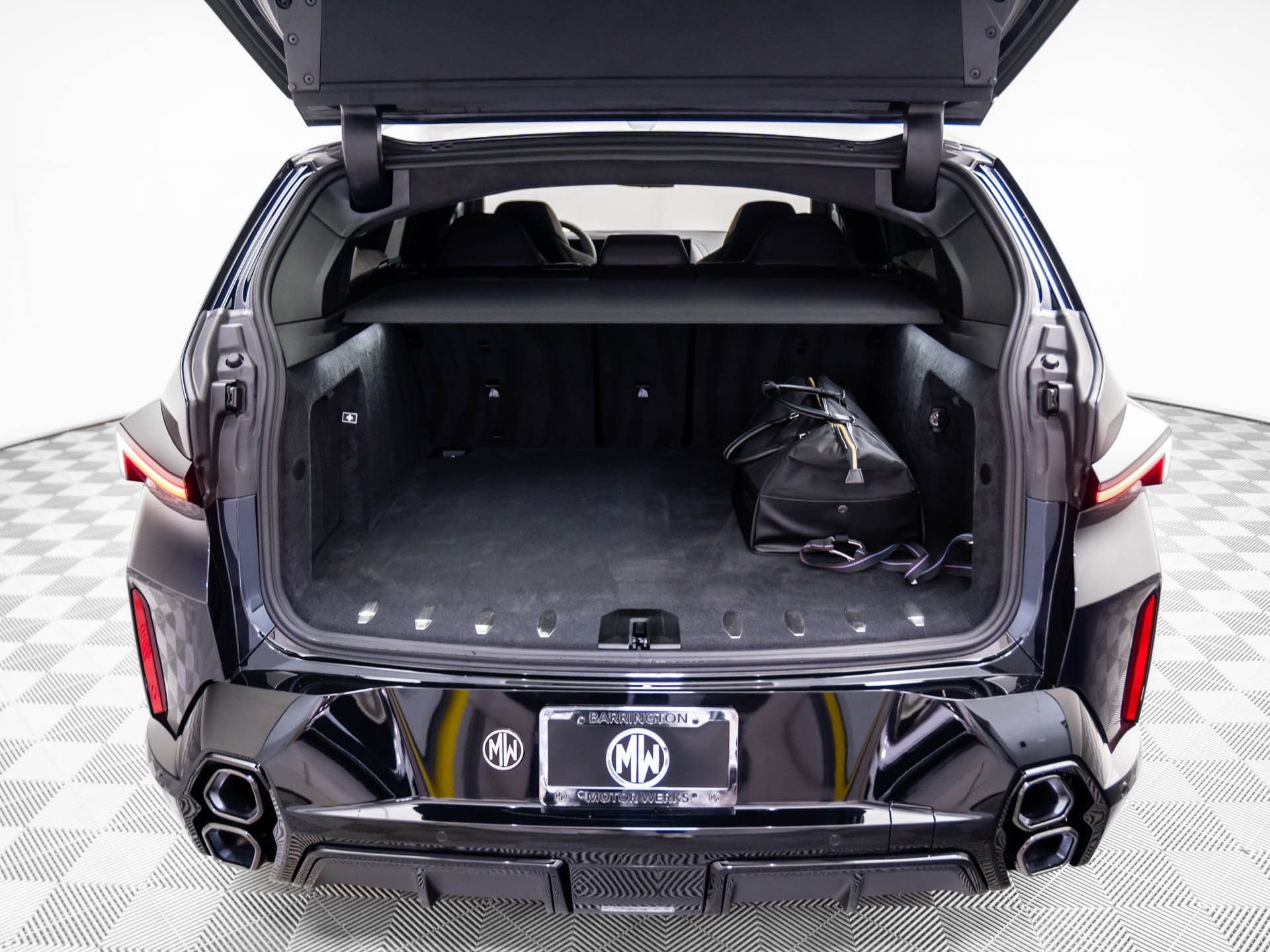 New 2026 BMW XM Label Red image 30