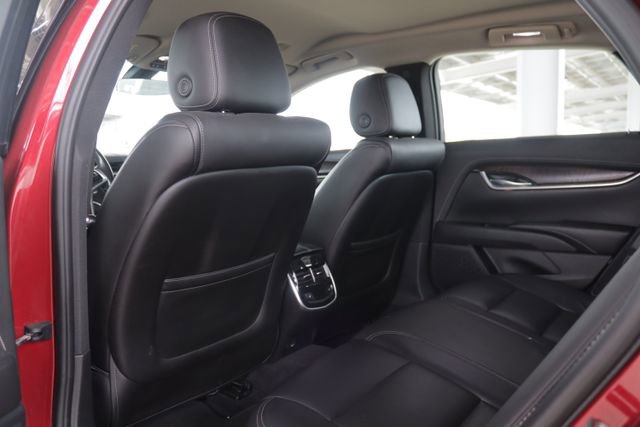 Used 2019 Cadillac XTS Luxury image 28