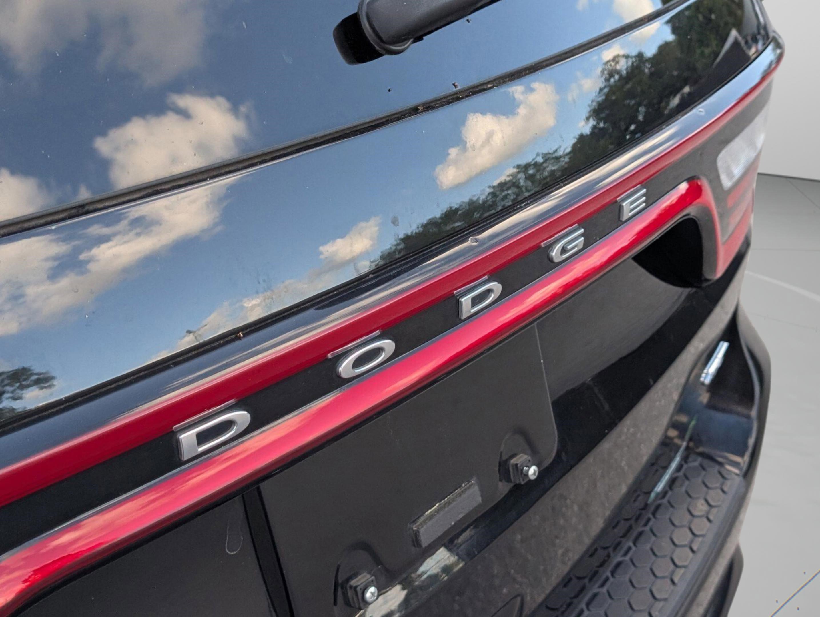 Used 2019 Dodge Durango GT image 23