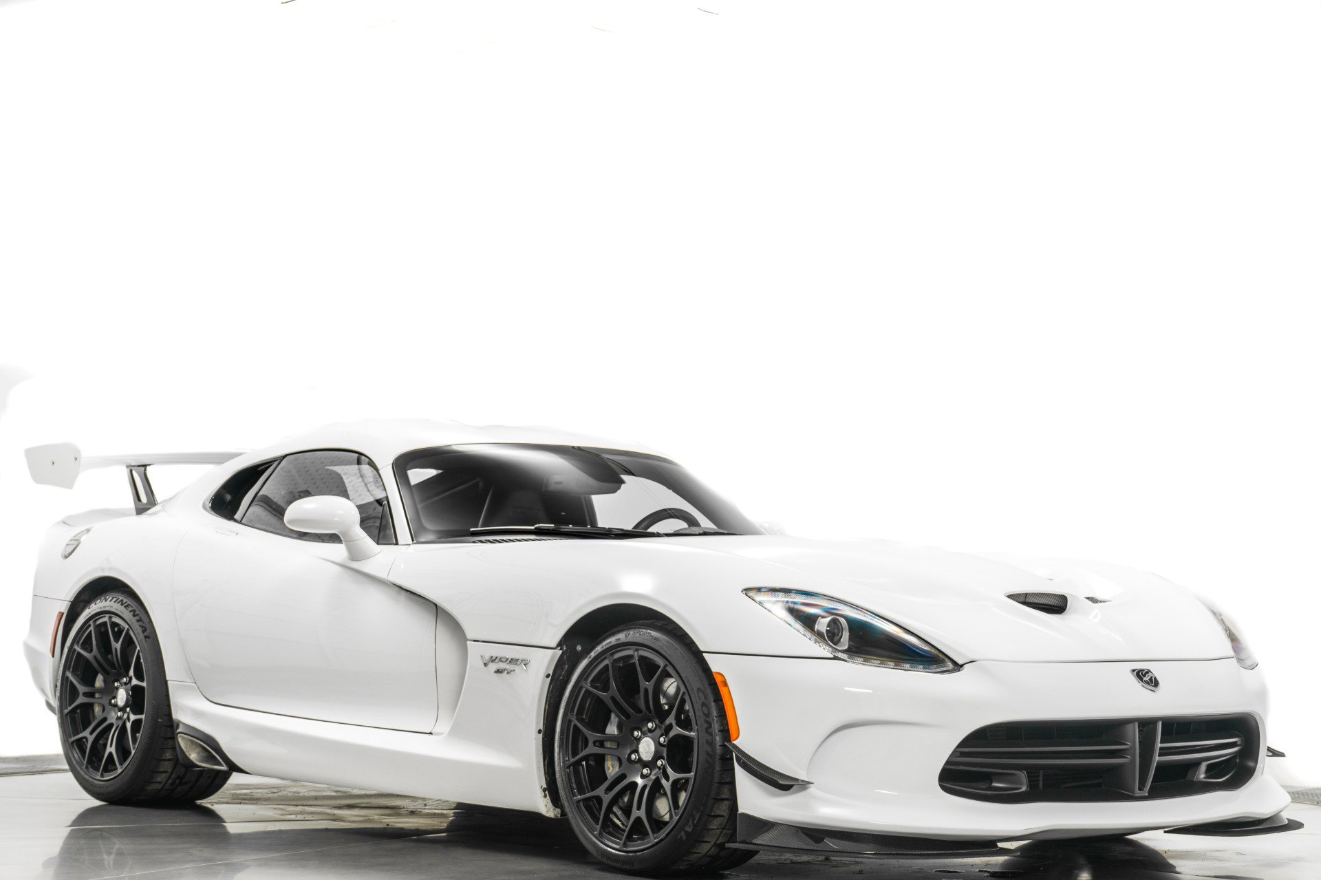 Used 2016 Dodge Viper GTC w/ Time Attack Group 2.0 image 32
