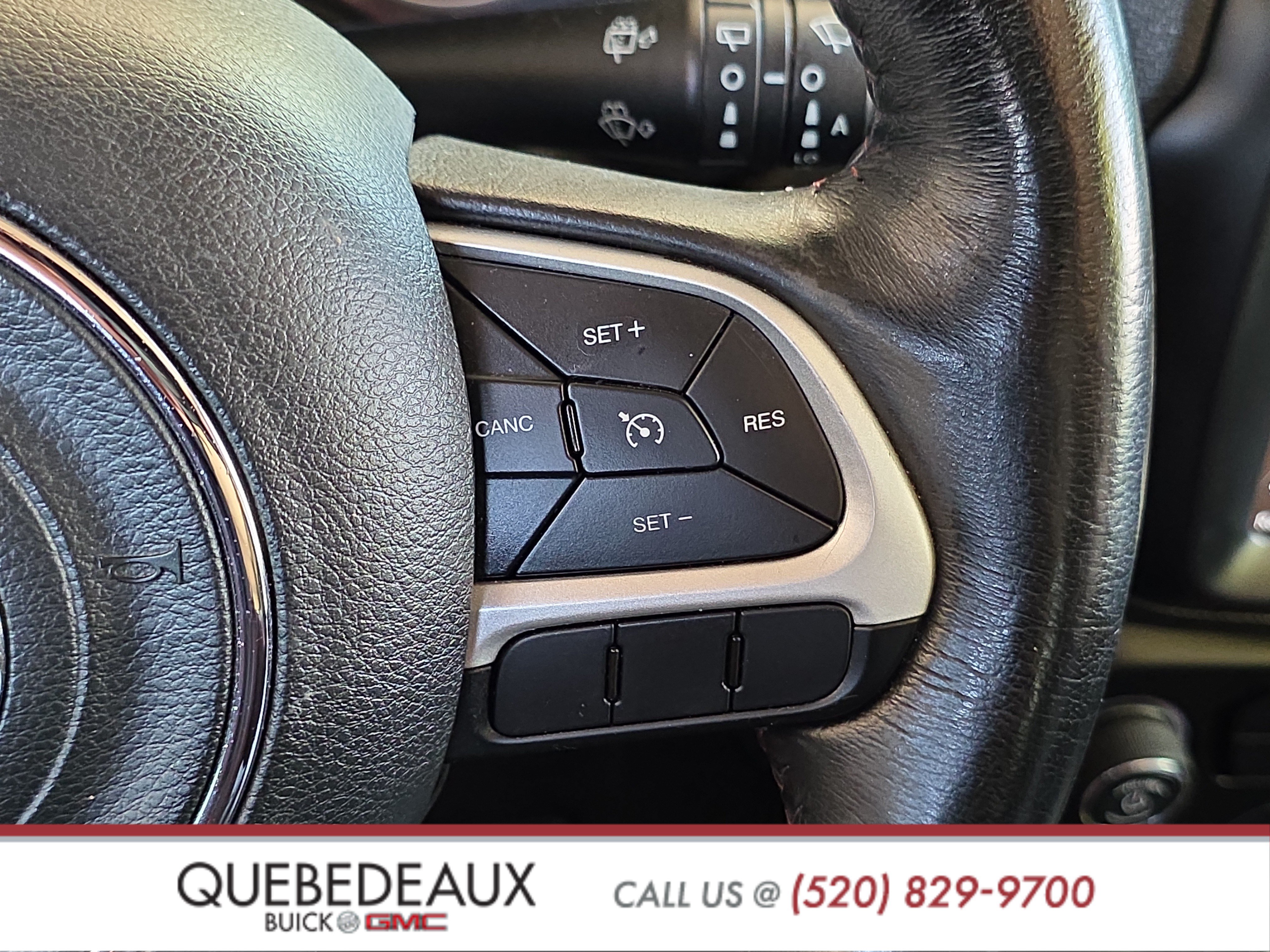 Used 2018 Jeep Renegade Trailhawk AWD/4WD image 13