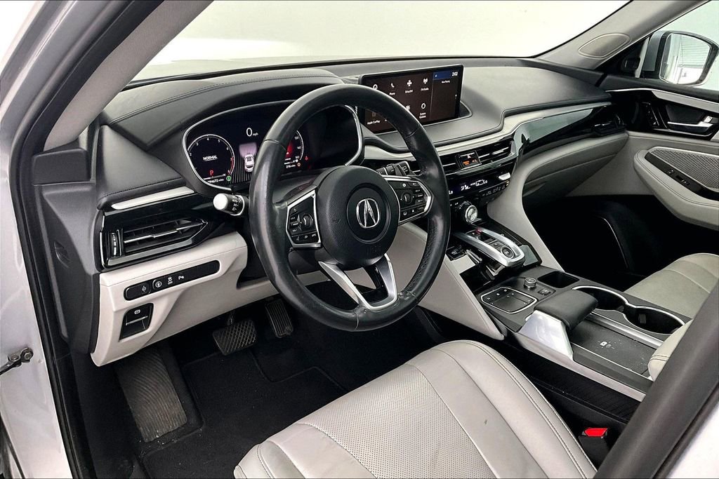 Certified 2022 Acura MDX SH-AWD w/ Technology Package image 16