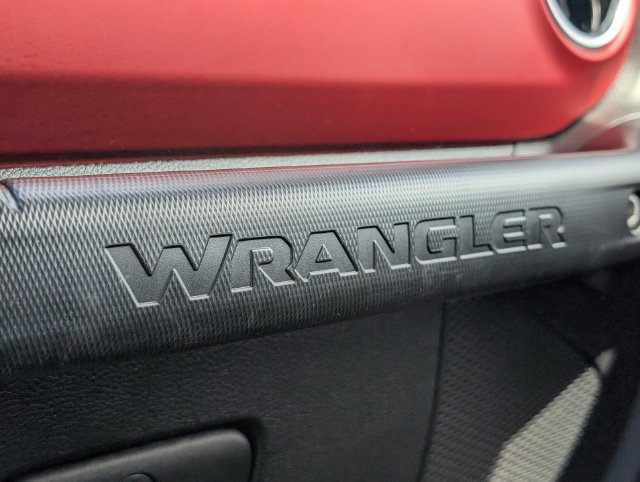 Used 2019 Jeep Wrangler Rubicon AWD/4WD image 30