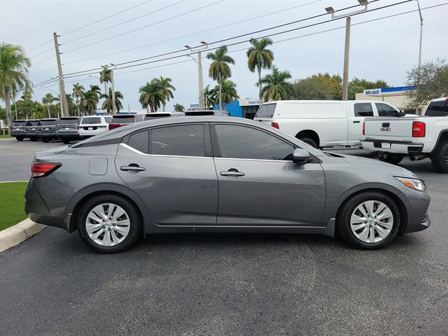 Used 2020 Nissan Sentra S image 24