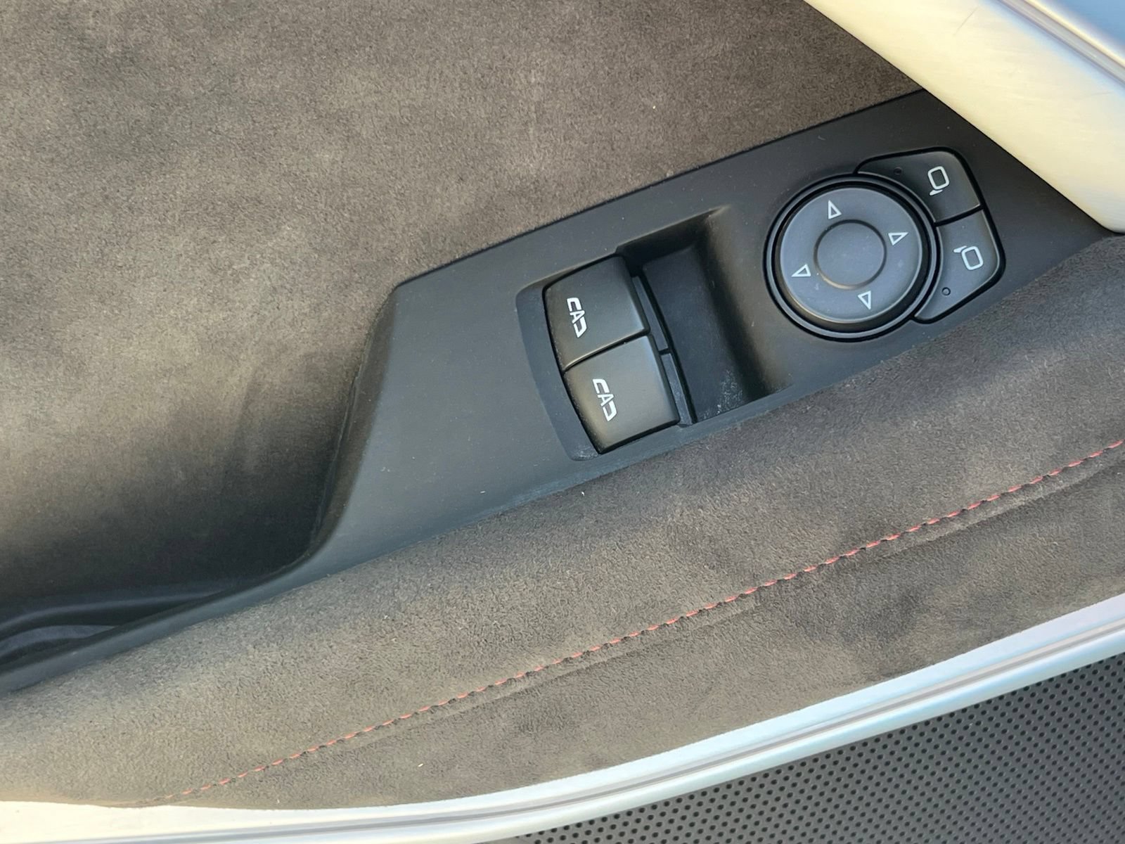 Used 2022 Chevrolet Camaro ZL1 RWD image 23