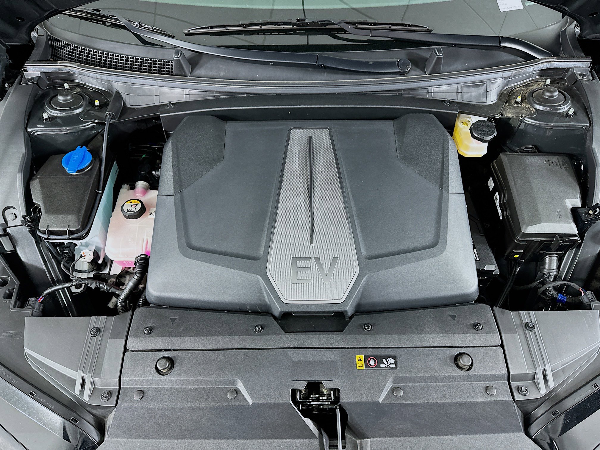 Used 2024 Kia EV6 Light AWD/4WD image 32
