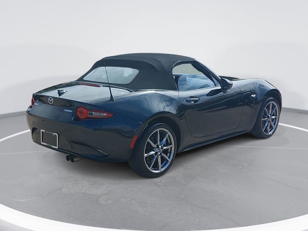 Used 2022 MAZDA MX-5 Miata Grand Touring image 5