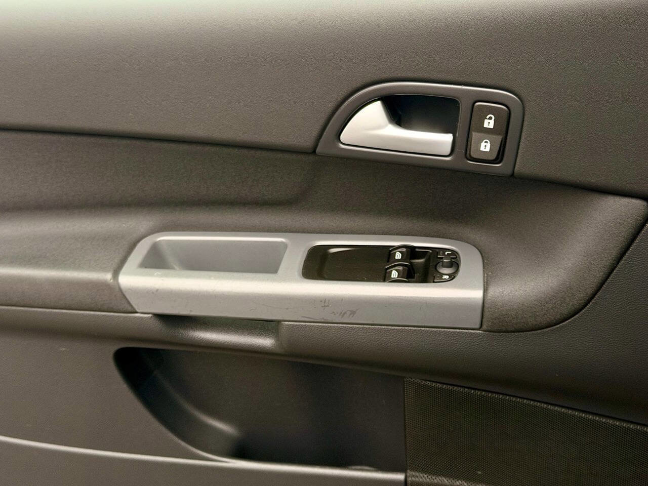 Used 2009 Volvo C30 image 20