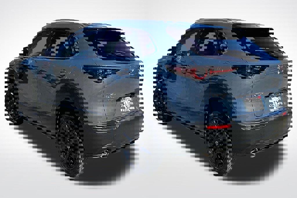 Used 2023 MAZDA CX-30 AWD 2.5 S w/ Preferred Package image 4