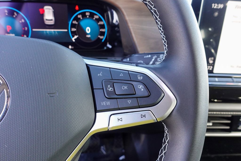 New 2026 Volkswagen Atlas SE image 17