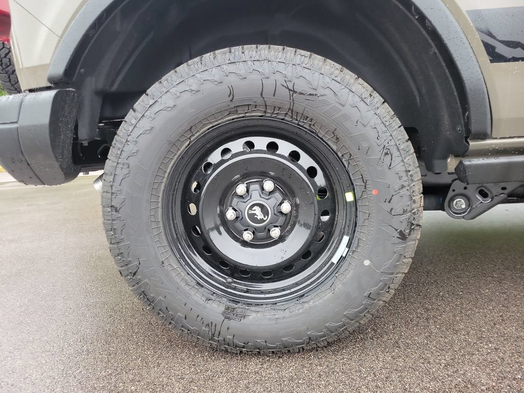 New 2026 Ford Bronco Big Bend w/ Black Diamond Package AWD/4WD image 5