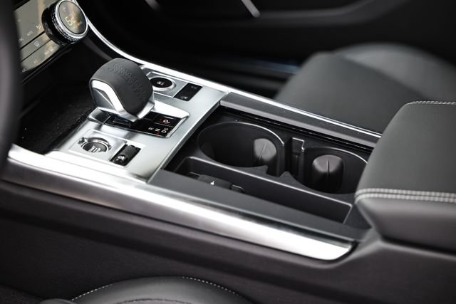 New 2024 Jaguar XF R-Dynamic SE AWD/4WD image 23