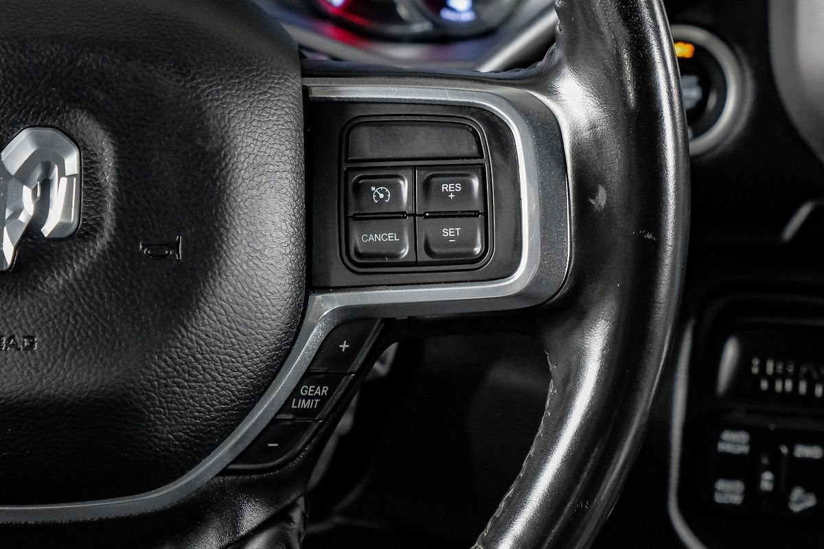 Used 2022 RAM 2500 Laramie AWD/4WD image 18