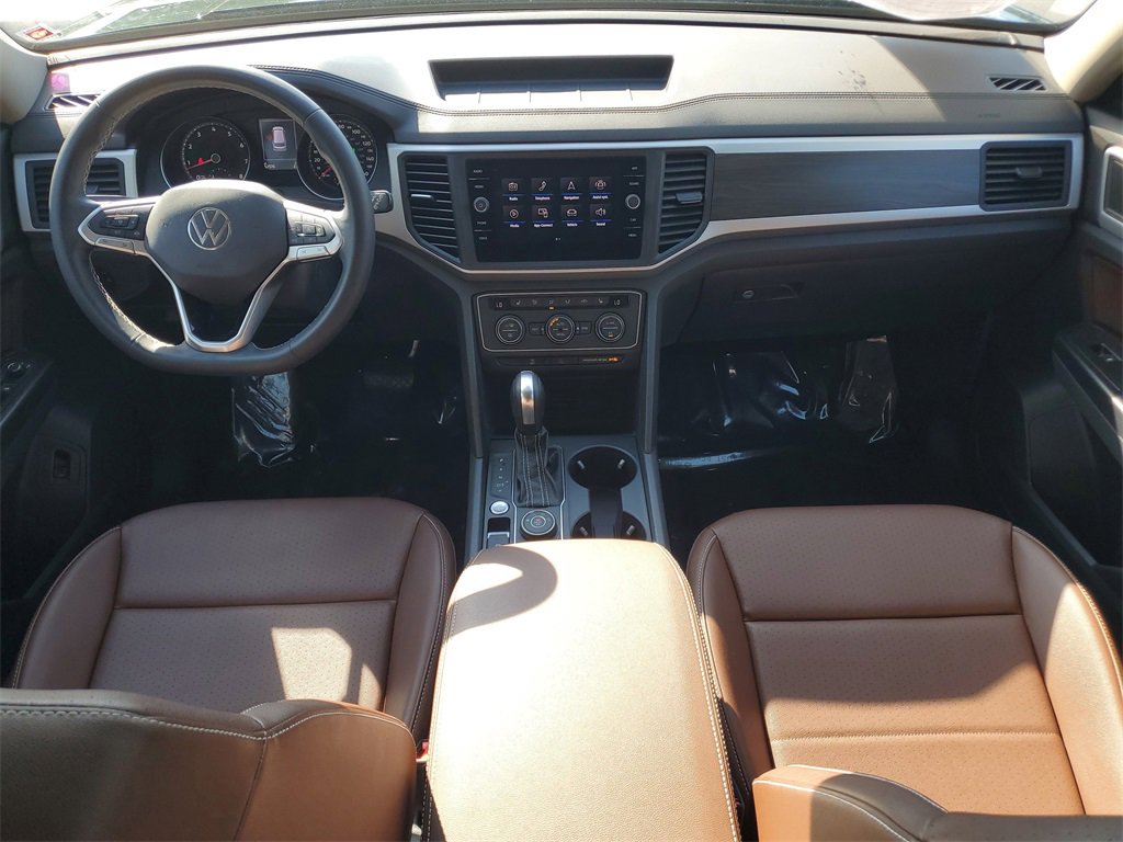 Used 2021 Volkswagen Atlas SE w/ Towing Package image 15