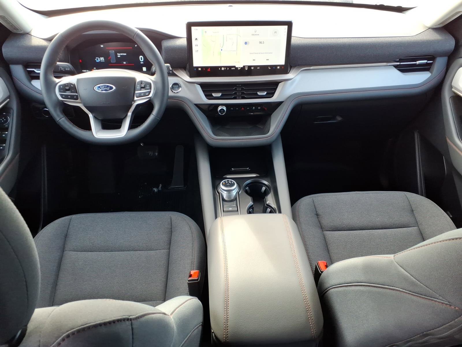 Used 2025 Ford Explorer Active image 12