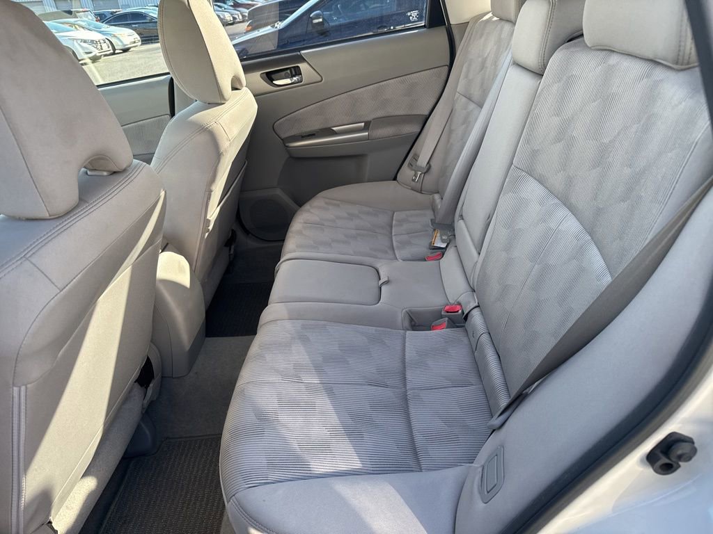 Used 2010 Subaru Forester 2.5X Premium image 6