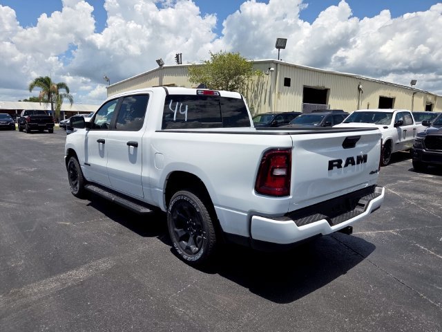 New 2026 RAM 1500 Express AWD/4WD image 8
