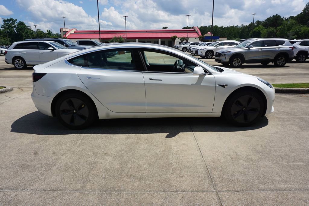 Used 2020 Tesla Model 3 Standard Range Plus RWD image 26