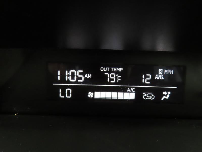 Used 2022 Subaru Crosstrek 2.0i image 23