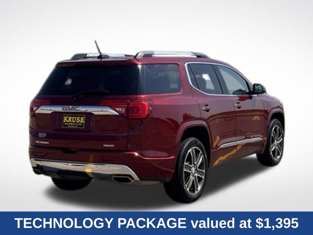 Used 2017 GMC Acadia Denali w/ Technology Package AWD/4WD image 3