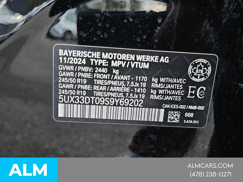 Used 2025 BMW X4 xDrive30i image 12