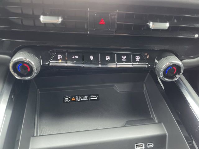 New 2026 Chevrolet Suburban High Country image 19