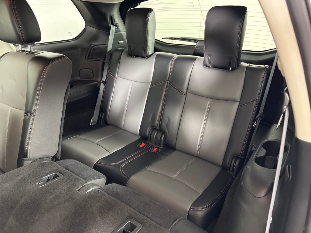 Used 2020 Nissan Pathfinder SL image 32