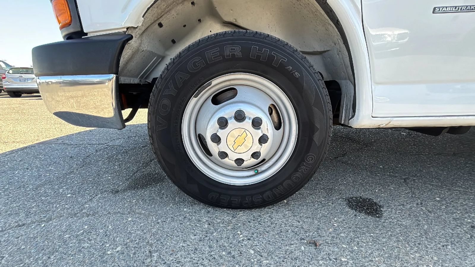 Used 2020 Chevrolet Express 3500 w/ Power Convenience Package RWD image 14