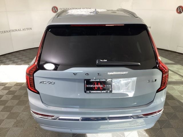 New 2026 Volvo XC90 B6 Ultra w/ Protection Package image 6
