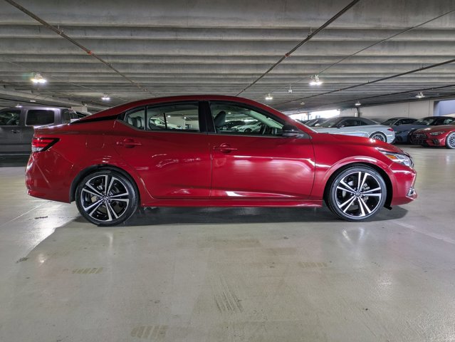Used 2020 Nissan Sentra SR w/ Premium Package image 4