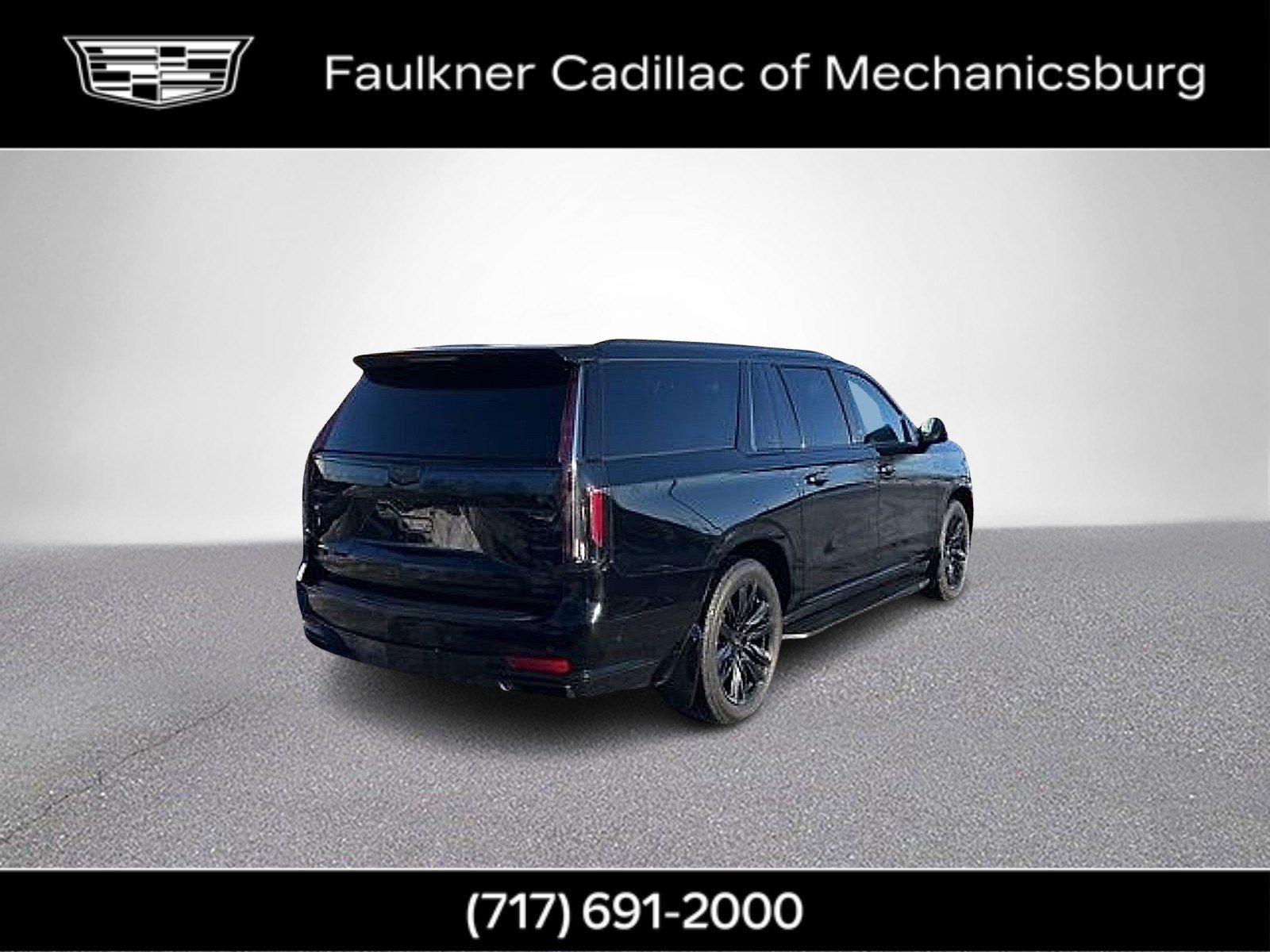 Used 2022 Cadillac Escalade ESV Sport w/ Touring Package image 4