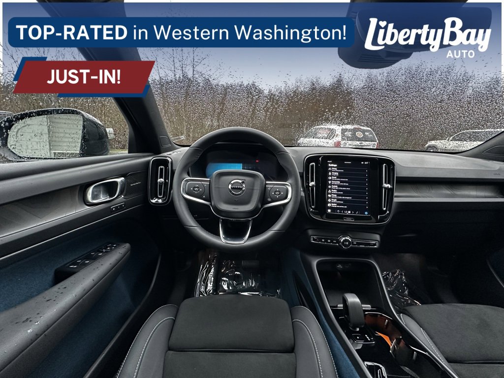 Used 2023 Volvo C40 P8 Recharge Ultimate w/ Protection Package Premier image 18