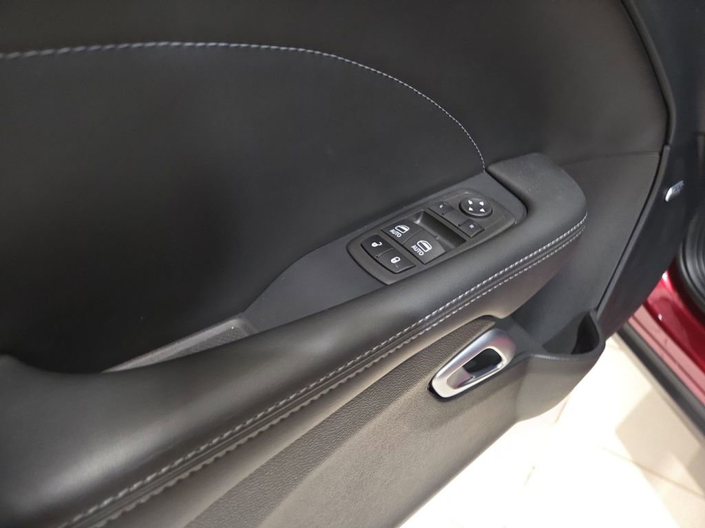 Used 2022 Dodge Challenger R/T Scat Pack w/ Dynamics Package image 11