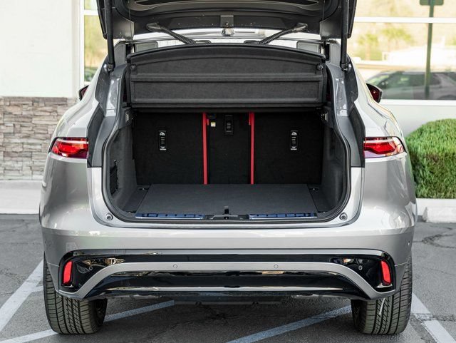 New 2026 Jaguar F-PACE R-Dynamic S AWD/4WD image 22