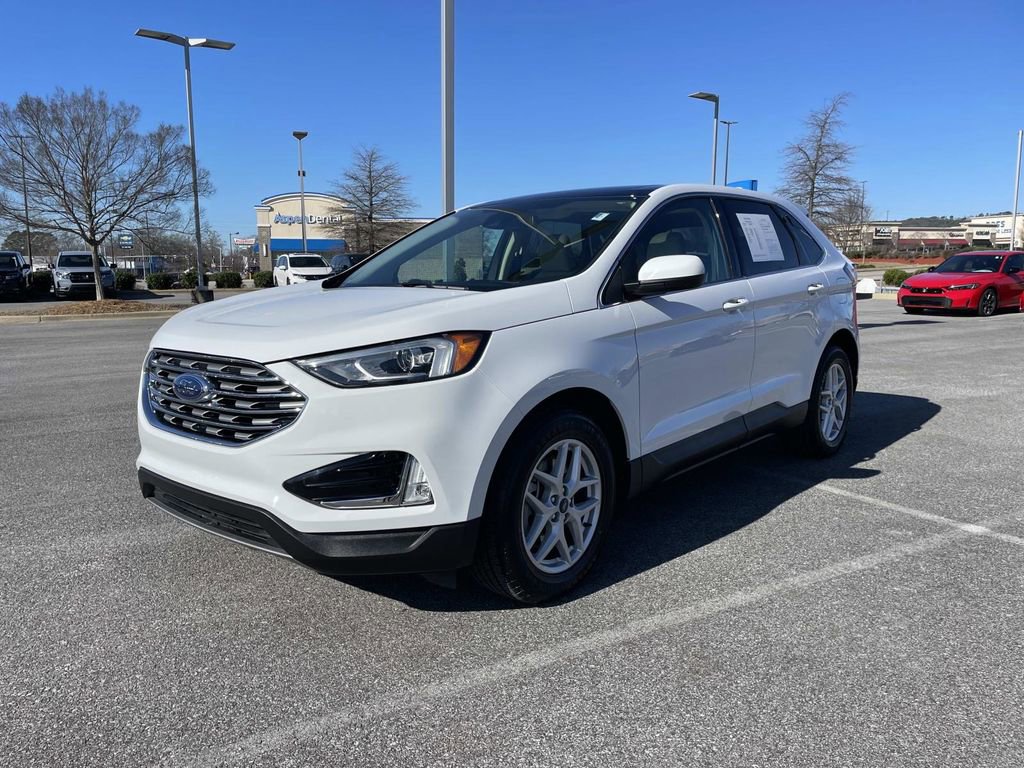 Used 2021 Ford Edge SEL w/ Convenience Package image 7